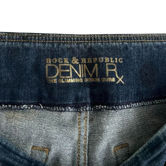 Rock & Republic Jeans Women's 16 Blue Pull-on Slimming Denim Cure Distressed - Picture 2 of 15